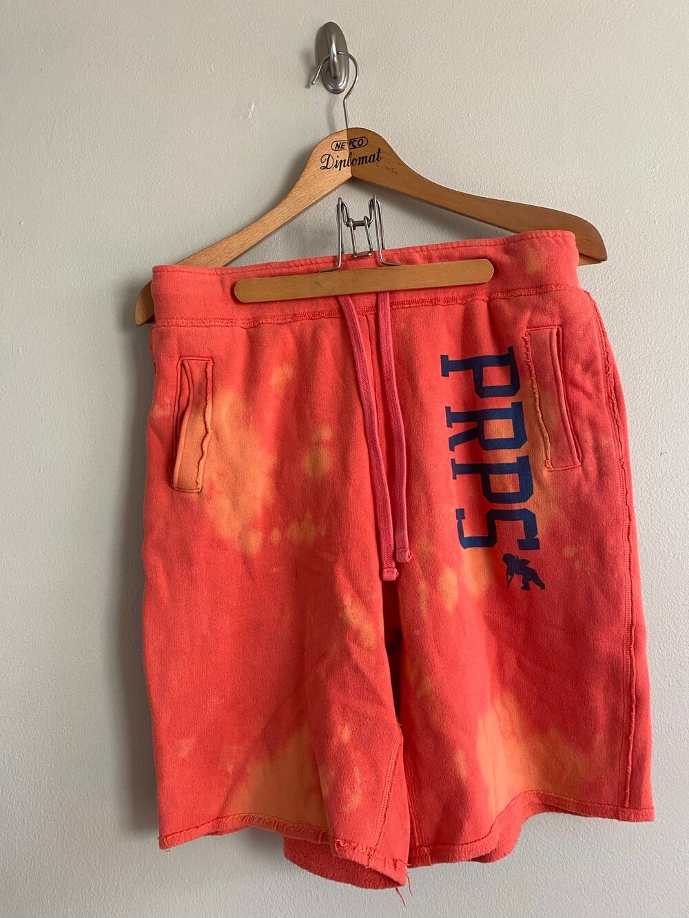 PRPS coral bleached sweat shorts men’s size M